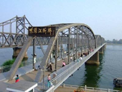 ​丹东鸭绿江“断桥”，为啥曾经一度改名为“端桥”？