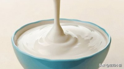 ​过期的酸奶有什么用途呢（过期的酸奶有什么用处？试试下面这几种方法）